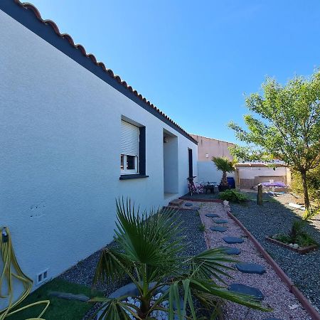 Villa Avec Piscine Sans Vis-A-Vis Caux-et-Sauzens 外观 照片